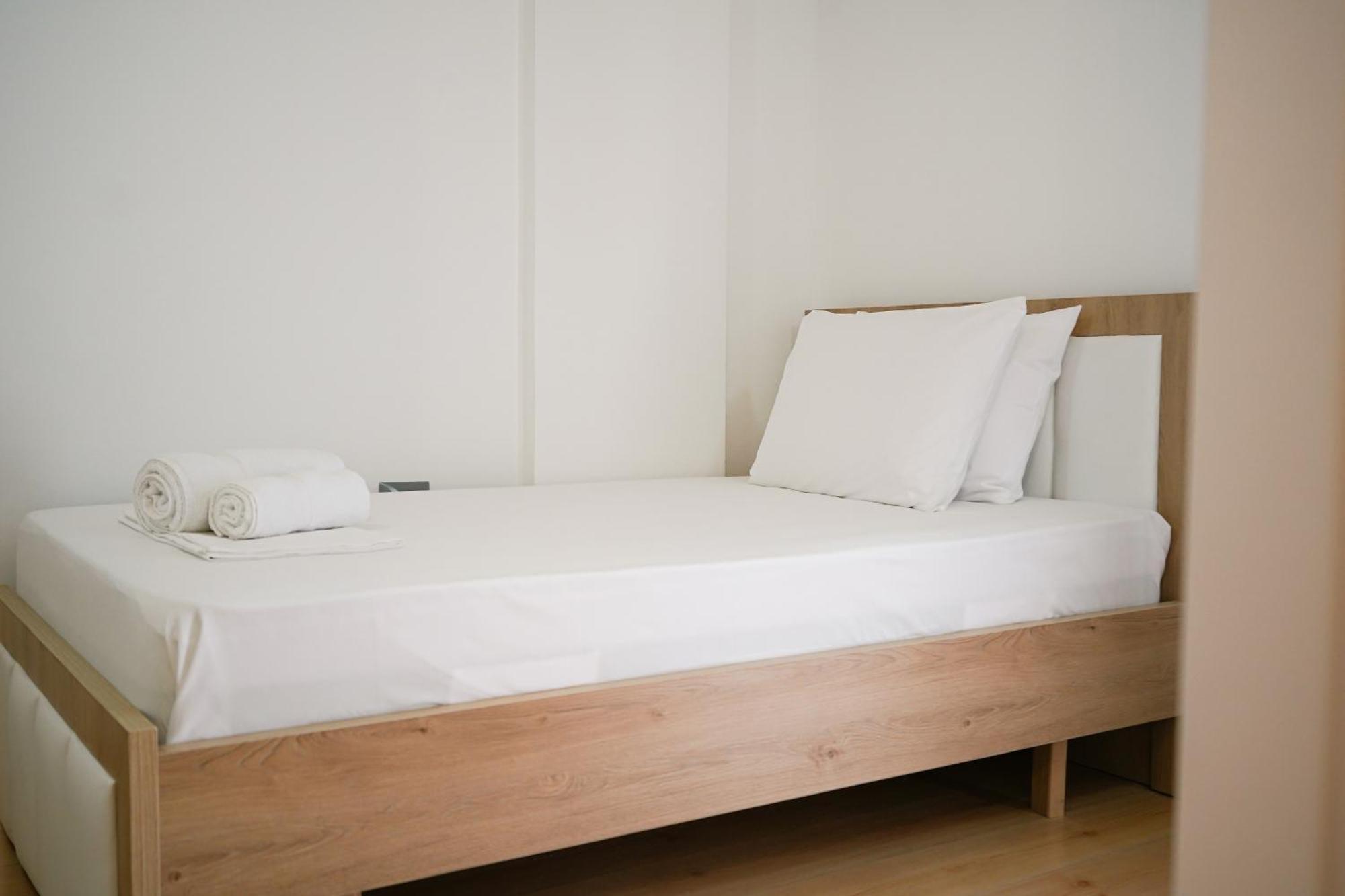 Ora Apartments Gjirokaster Ngoại thất bức ảnh